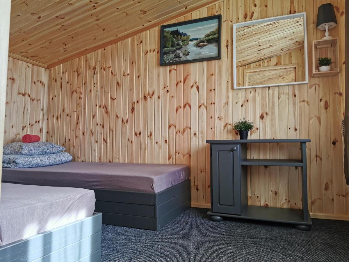 Viesu Maja Kalnaruski Ape 外观 照片